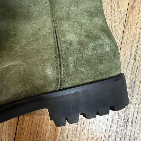 Green sued lug  sole midcalf boots - Picture 6 of 12